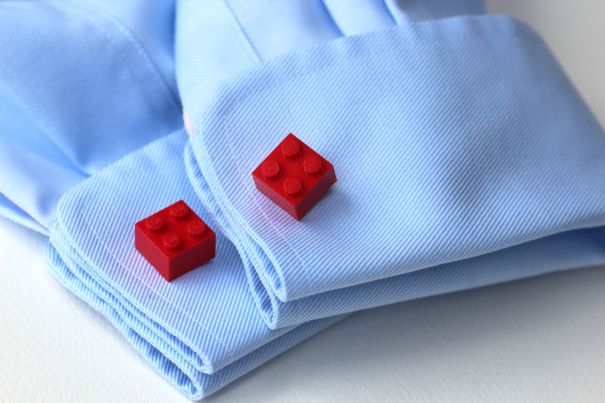 lego-cufflinks-close-up